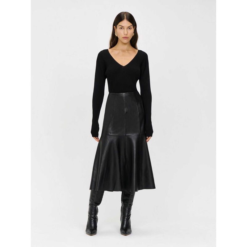 Veronika Maine V-Neck Rib Knit Top image number 2